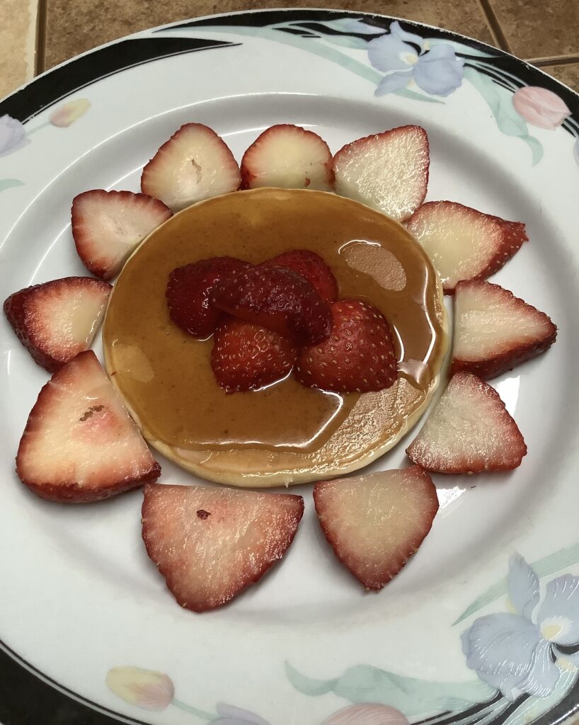 Gluten free pancakes with toppings 